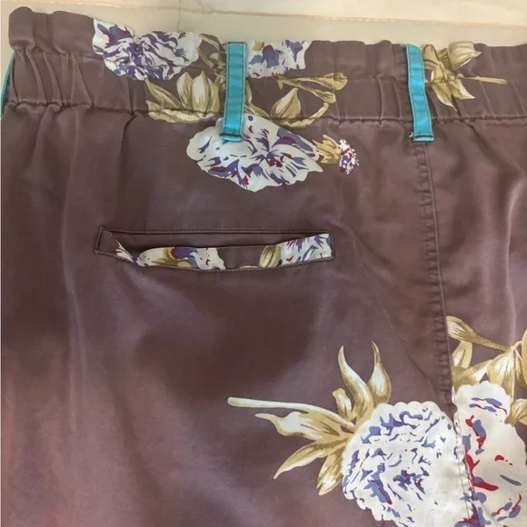 Johnny Was Printed Trousers with a Paperbag Waist - Picture 7 of 11